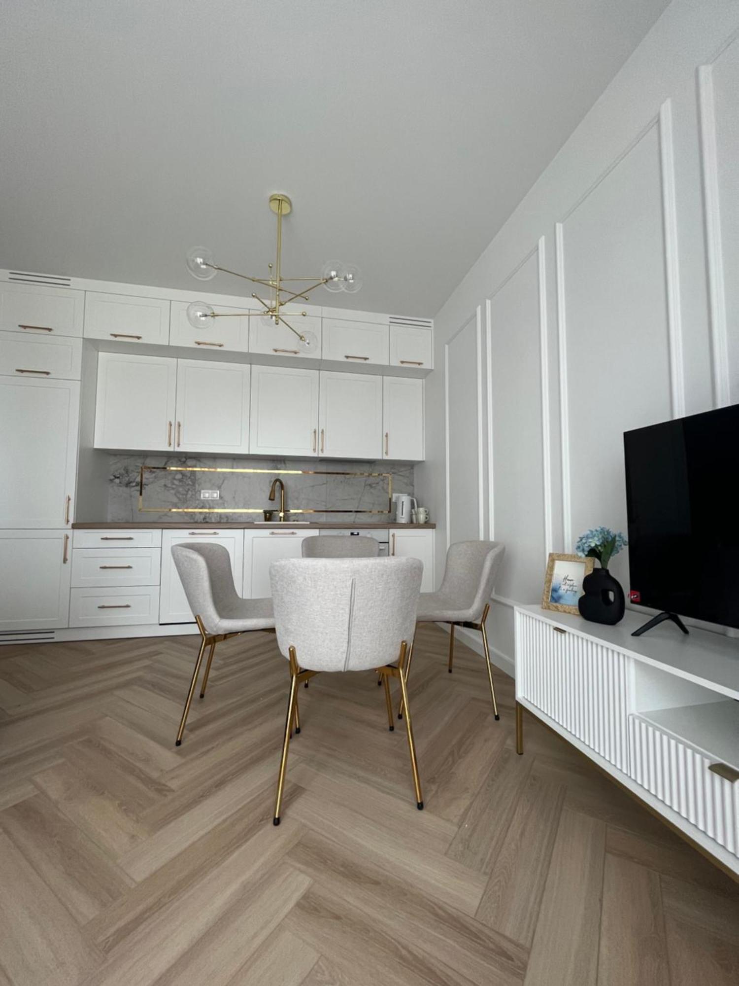 Apartament Vulcano Komfort Nowy Ursus Варшава Екстер'єр фото